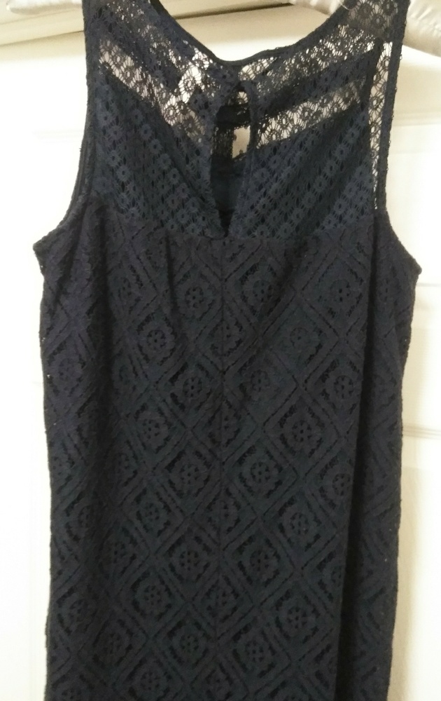 Romantically Cute Sun Dress - Picture 2 of 9